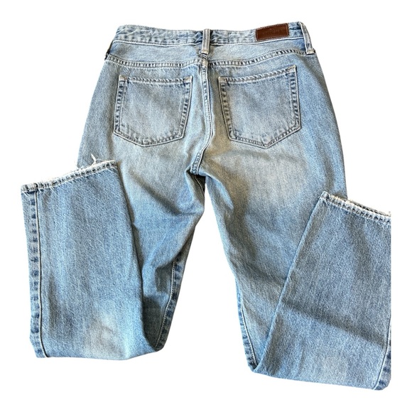 Hollister Women High Rise Vintage Straight Light Wash Jeans Size 3R - Picture 2 of 6